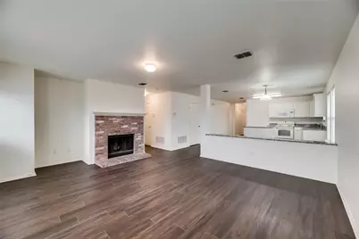 2946 Midbury Drive, Lancaster, TX 75134 - Photo 8