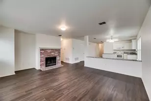 2946 Midbury Dr, Lancaster, TX 75134 - Photo 8