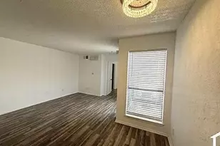 9813 Walnut St, Dallas, TX 75243 - Photo 8