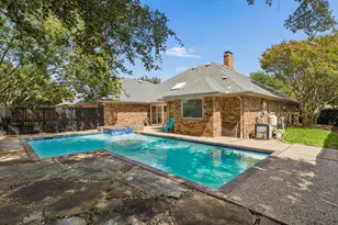 6611 Elvedon Dr, Dallas, TX 75248 - Photo 26