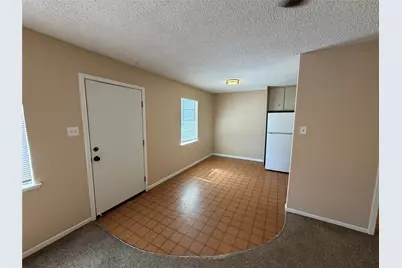 1361 W McNeill Street, Stephenville, TX 76401 - Photo 2