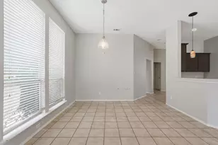 4203 Lucy Ln, Arlington, TX 76016 - Photo 12
