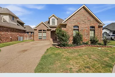 4203 Lucy Lane, Arlington, TX 76016 - Photo 1