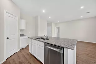 3918 Applewood Trl, Princeton, TX 75407 - Photo 6