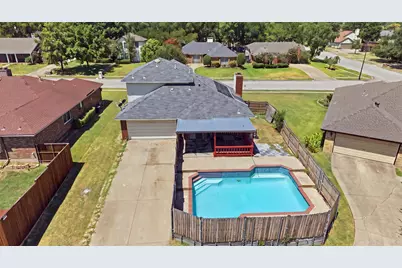 5406 Blue Cove Drive, Garland, TX 75043 - Photo 2