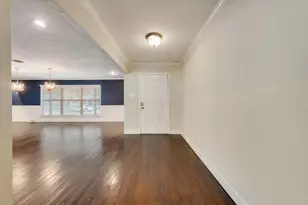 3662 Weeburn Dr, Dallas, TX 75229 - Photo 4