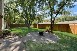 3662 Weeburn Dr, Dallas, TX 75229 - Photo 32