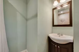 3662 Weeburn Dr, Dallas, TX 75229 - Photo 22