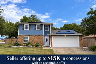 850 Frances Dr, Grand Prairie, TX 75052 - Photo 1