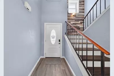 850 Frances Drive, Grand Prairie, TX 75052 - Photo 2