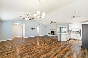 909 N Dove Rd, Grapevine, TX 76051 - Photo 10