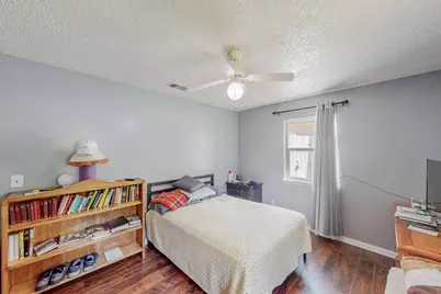 204 Pine Street, Keene, TX 76059 - Photo 22