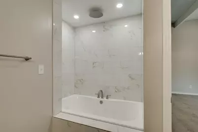 502 W Texas Avenue, Iowa Park, TX 76367 - Photo 20