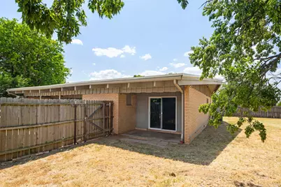 502 W Texas Avenue, Iowa Park, TX 76367 - Photo 30