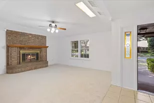 5850 Westhaven Dr, Fort Worth, TX 76132 - Photo 4