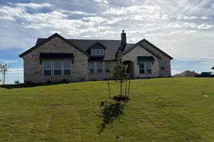 129 Pheasant Run Dr, New Fairview, TX 76078 - Photo 1