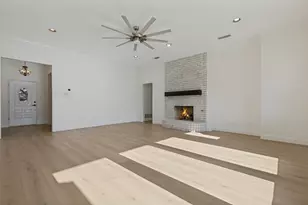 3204 Channing Ln, Bedford, TX 76021 - Photo 2