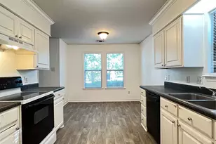 403 W Oak St, Decatur, TX 76234 - Photo 6