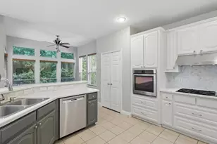 3228 Kent Dr, Flower Mound, TX 75022 - Photo 10