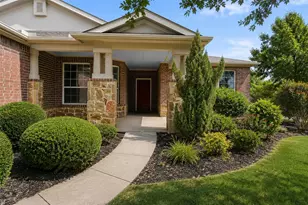 1728 Hacienda Heights Ln, Frisco, TX 75036 - Photo 2