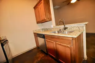 663 W Tarleton St, Stephenville, TX 76401 - Photo 10
