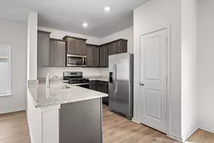 8437 White Wolf Trl, Ponder, TX 76259 - Photo 2