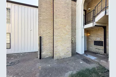 6032 Westridge Lane #201, Fort Worth, TX 76116 - Photo 4