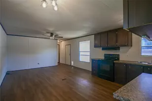 912 Pease River Dr, Granbury, TX 76048 - Photo 20