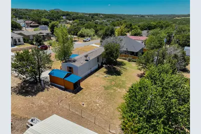 912 Pease River Drive, Granbury, TX 76048 - Photo 38