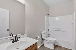 2427 Arroyo Springs Dr, Grand Prairie, TX 75052 - Photo 34