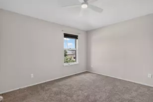 2427 Arroyo Springs Dr, Grand Prairie, TX 75052 - Photo 28