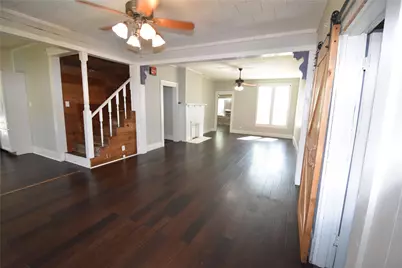 215 E 11th Street, Bonham, TX 75418 - Photo 6