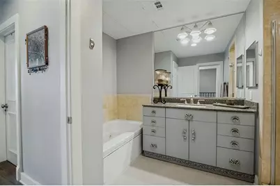 5055 Addison Circle #423, Addison, TX 75001 - Photo 18
