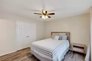 9611 Walnut St, Dallas, TX 75243 - Photo 8