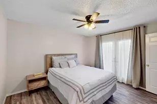 9611 Walnut St, Dallas, TX 75243 - Photo 10
