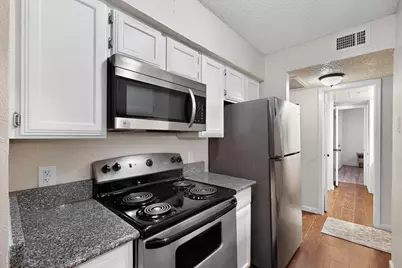 9611 Walnut Street #1105, Dallas, TX 75243 - Photo 6