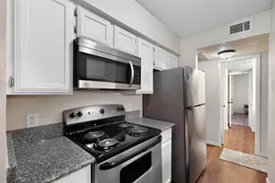9611 Walnut St, Dallas, TX 75243 - Photo 6