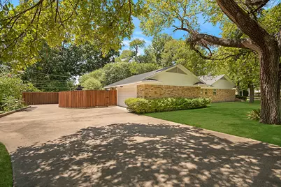 1049 Forest Grove Drive, Dallas, TX 75218 - Photo 30