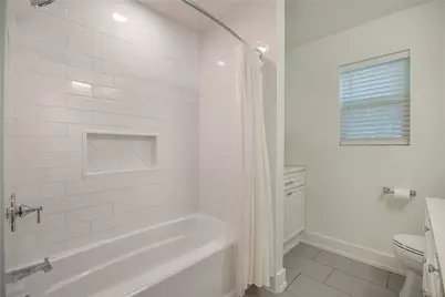 1049 Forest Grove Drive, Dallas, TX 75218 - Photo 18