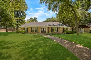 1049 Forest Grove Dr, Dallas, TX 75218 - Photo 1