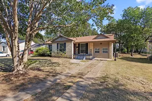 82 Vaughn Dr, Denison, TX 75020 - Photo 2