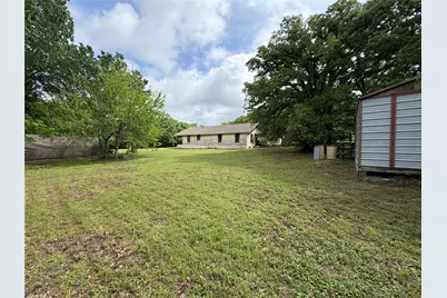 2512 Timber Road, Burleson, TX 76028 - Photo 4