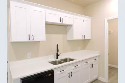106 Navajo Drive, Mabank, TX 75156 - Photo 8