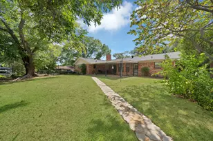 3929 Westerly Rd, Benbrook, TX 76116 - Photo 32