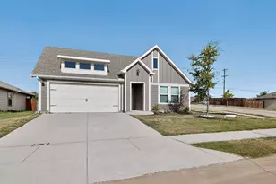 11129 Pond View Ct, Providence Village, TX 76227 - Photo 10