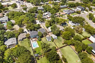 10357 Country Club Dr, Dallas, TX 75218 - Photo 6