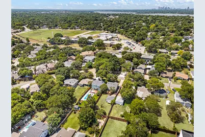 10357 Country Club Drive, Dallas, TX 75218 - Photo 8