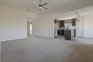 305 Shaw Creek Blvd, Ferris, TX 75125 - Photo 6
