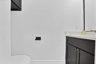 805 Tierney Rd, Fort Worth, TX 76112 - Photo 16