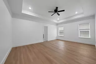 805 Tierney Rd, Fort Worth, TX 76112 - Photo 18